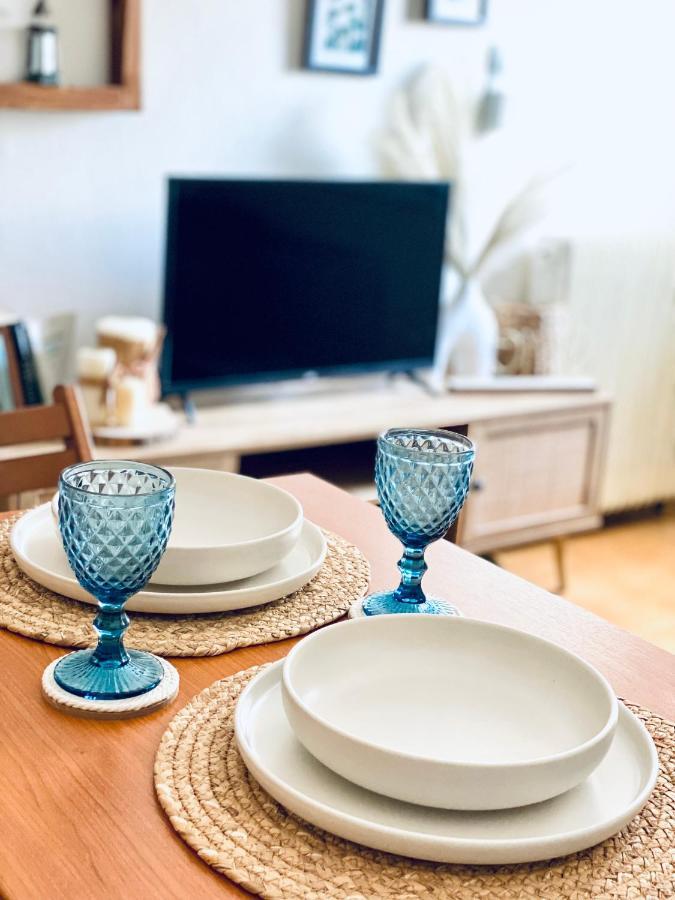 Marietta'S Comfy Apartment Resmo Dış mekan fotoğraf